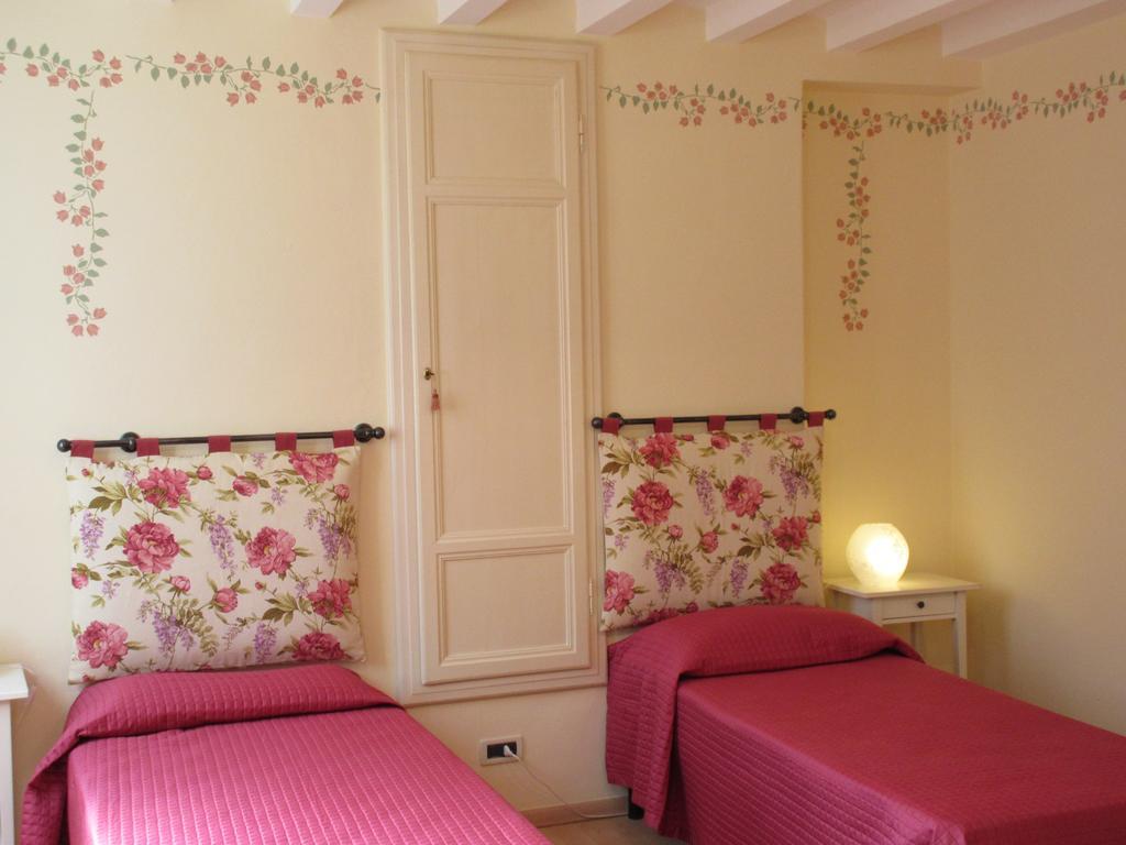 Mimi Apartment Lucca Oda fotoğraf